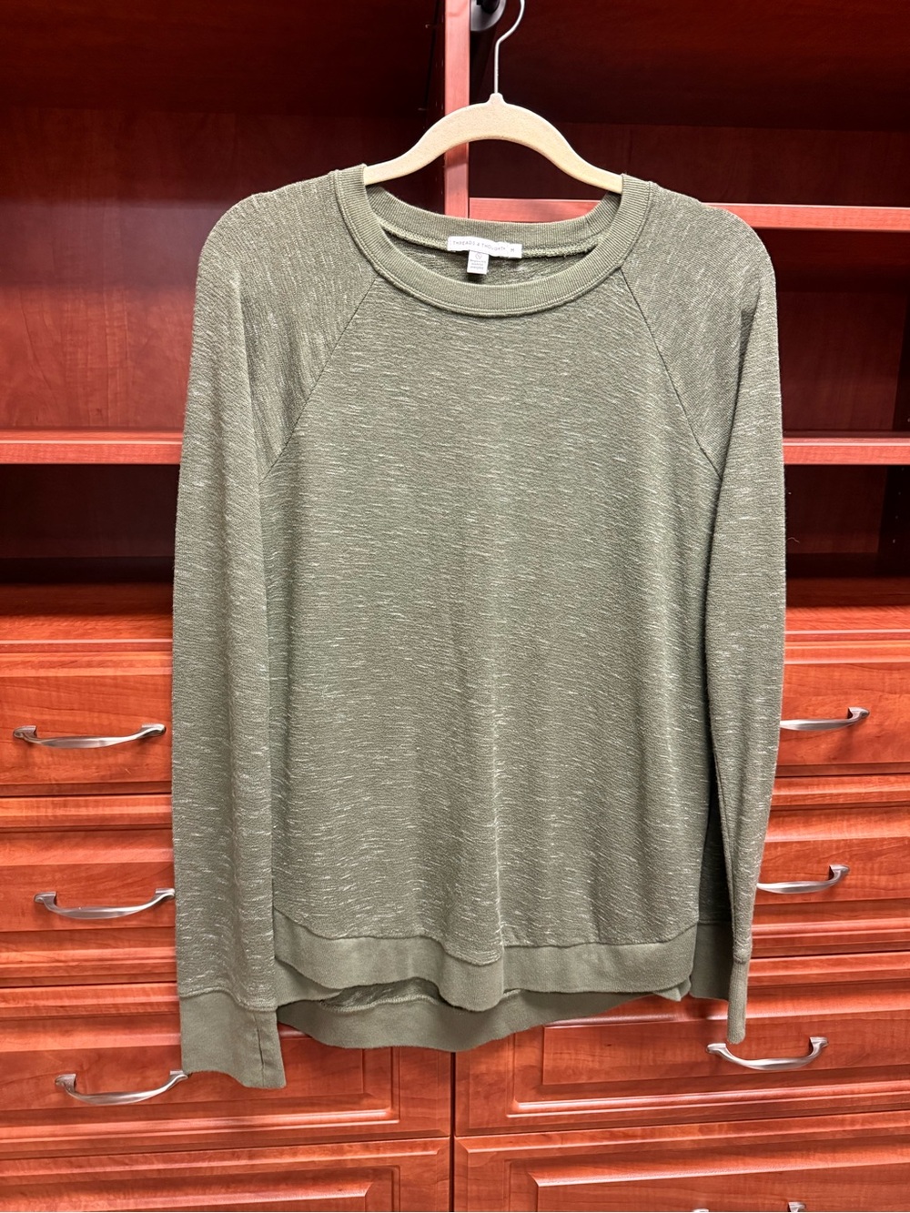 Threads 4 Thought Ladies Medium Army Green Raglan Pullover Top